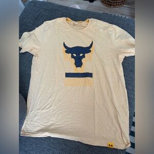Under Armour Project Rock yellow and Navy athletic Tee XL